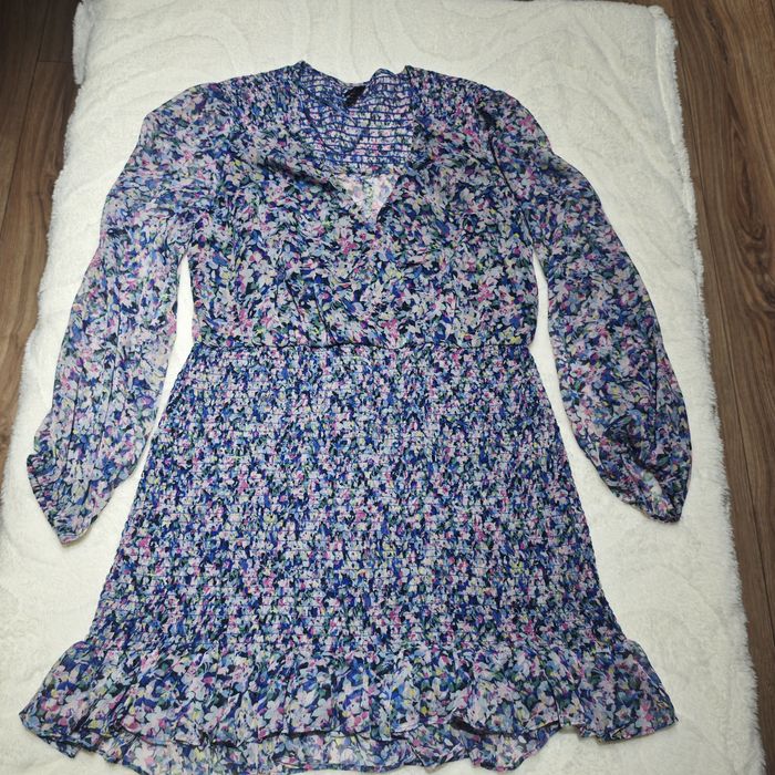 Sukienka rozciągliwa