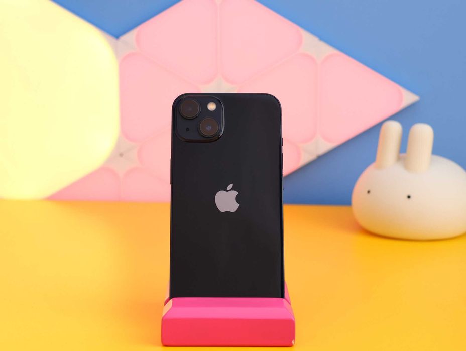 Смартфон Apple iPhone 13 128GB Midnight (151514) Б/У З ГАРАНТІЄЮ