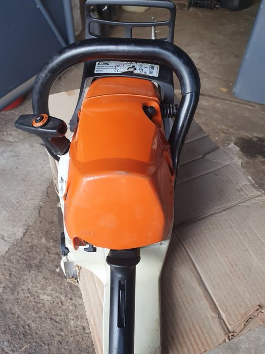 Продам бензопилу Stihl 462
