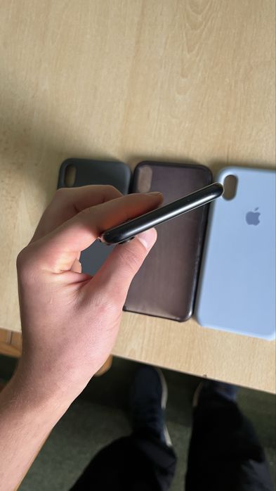 Продам IPhone XR 128 Neverlock