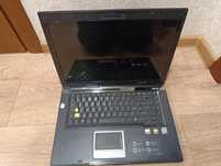 Продам на запчасти ноутбук Asus.