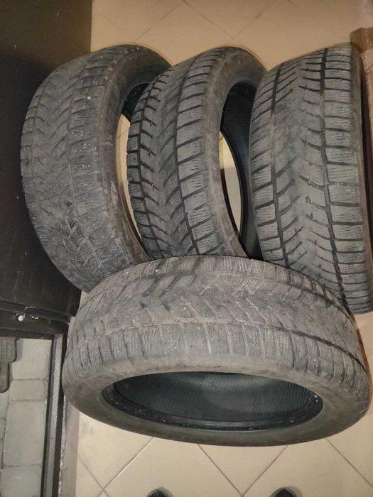 Зимова резина GOODIYER ULTRAGRIP ICE 225/55 R18