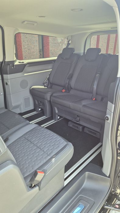 Wynajem nowych busów premium 2024 Tourneo Kraków