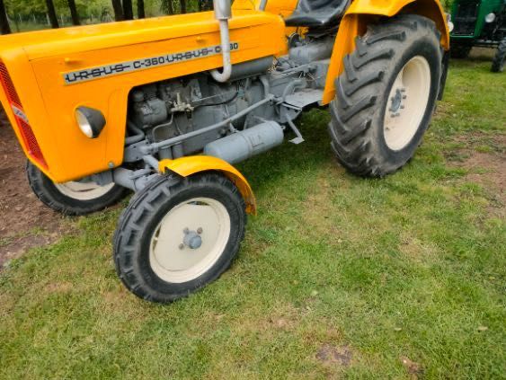 Ciągnik  Ursus c 355