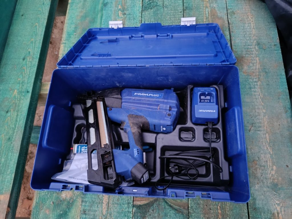 Rawlplug R-WW90II Gwoździarka gazowa do drewna