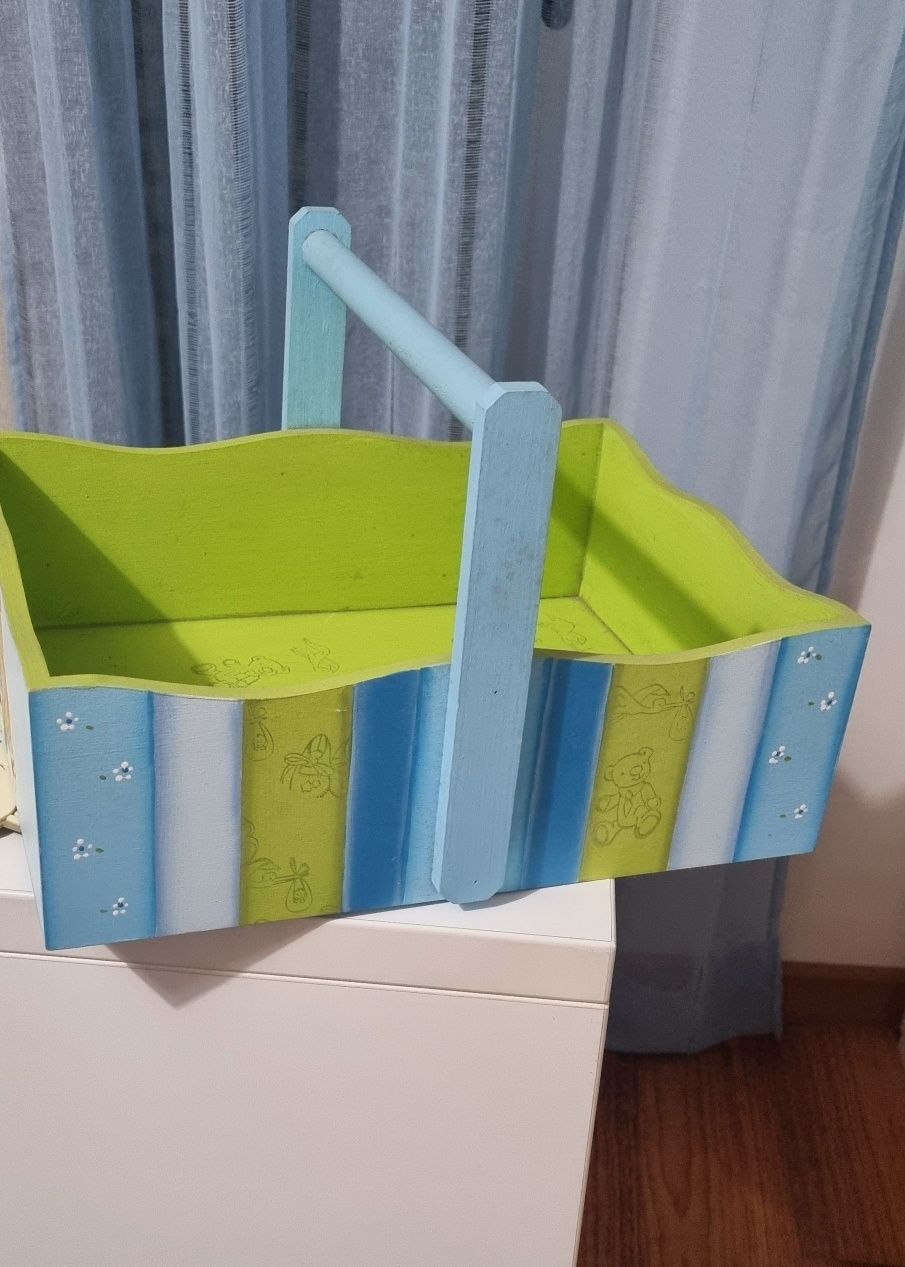 Conjunto Cesto Produtos Bebé e Moldura