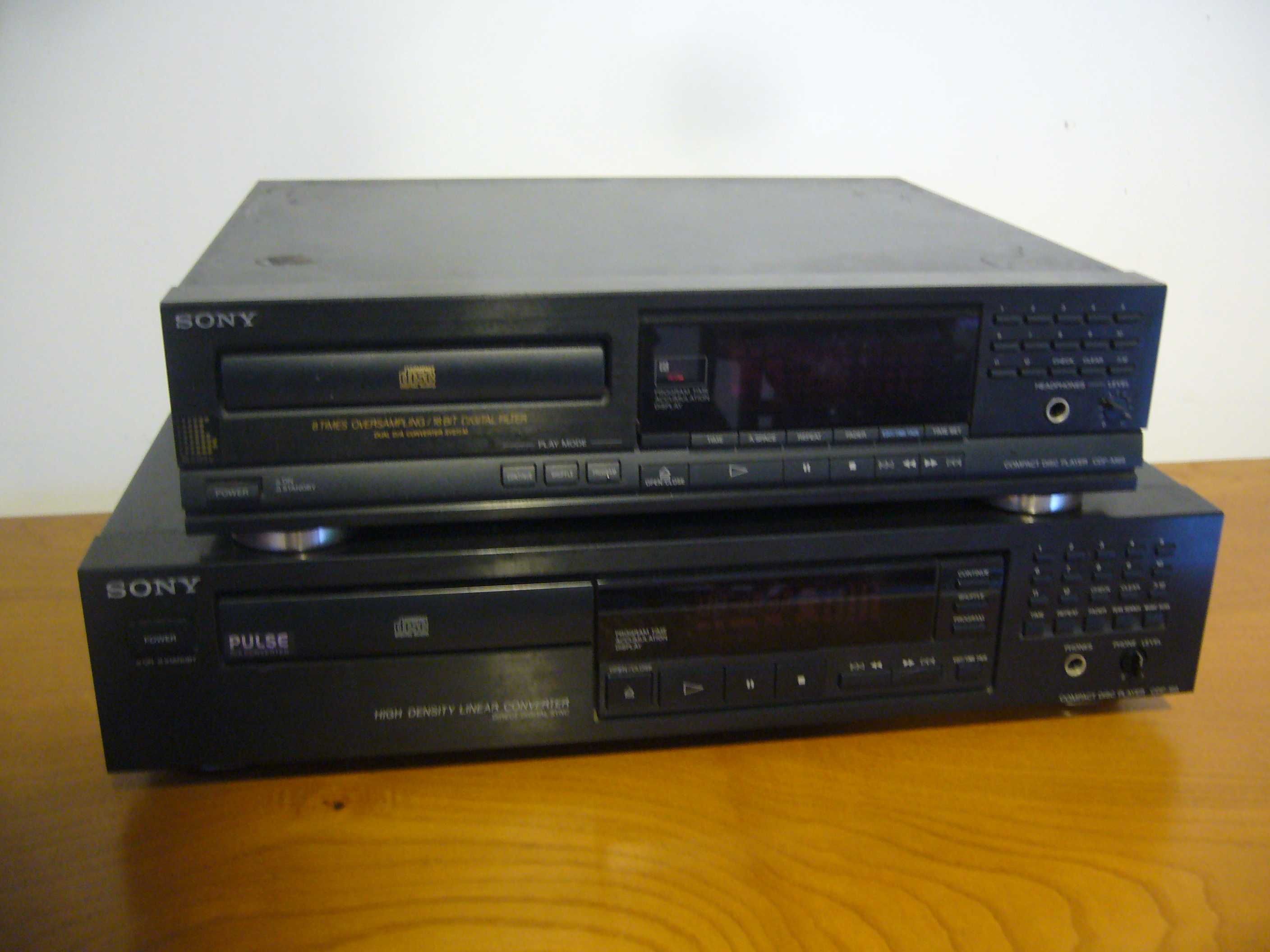 Sony Compact Disk player CDP M69  e CDP 195