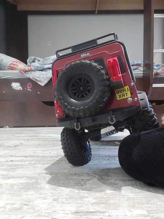 Traxxas Trx-4 defender з доработками від власника