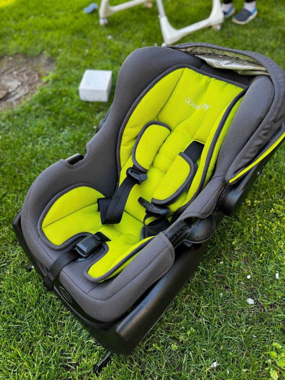 Автокрісло 0+ Goodbaby GB22 з базою Isofix