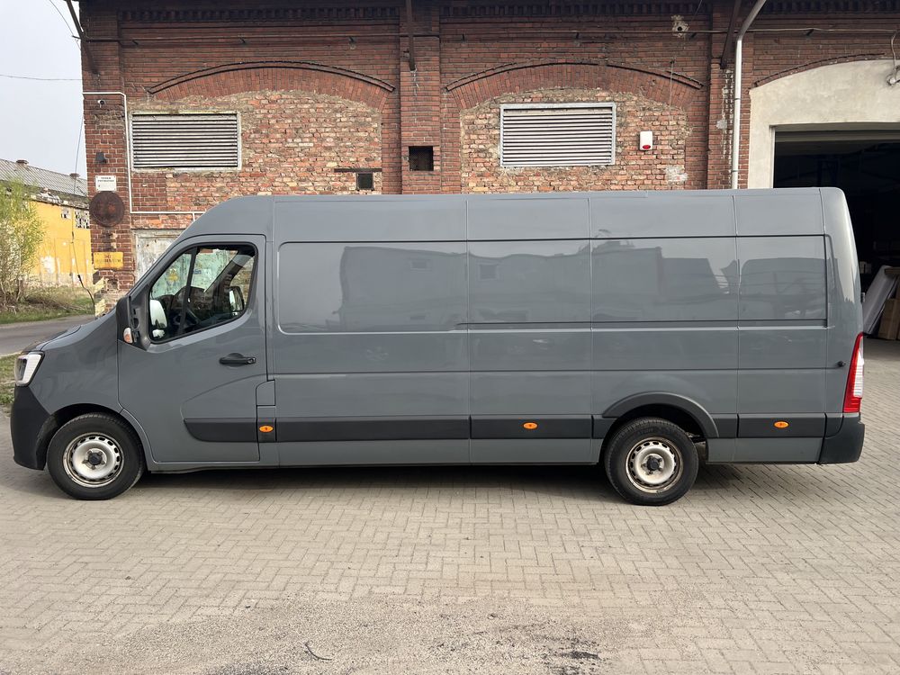 Wynajme busa renault master 180km L3H2