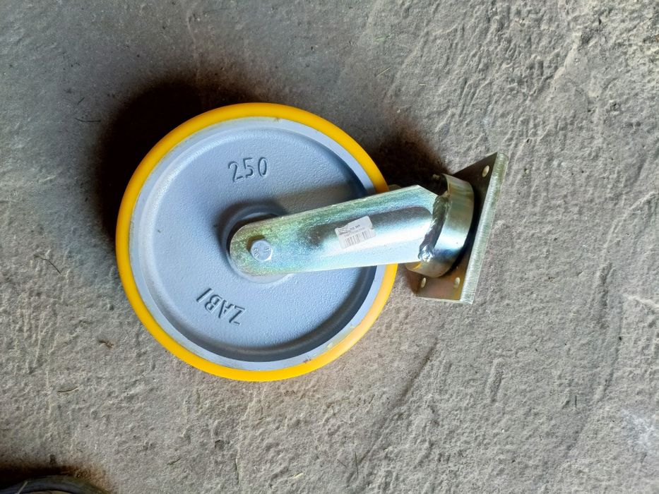 Koło żeliwno poliuretanowe 92Z 2szt P