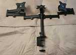 Maclean Uchwyt biurkowy na 3 monitory 13" - 27" (MC-691)