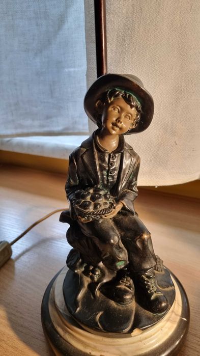 Ozdobna lampka dom antyk