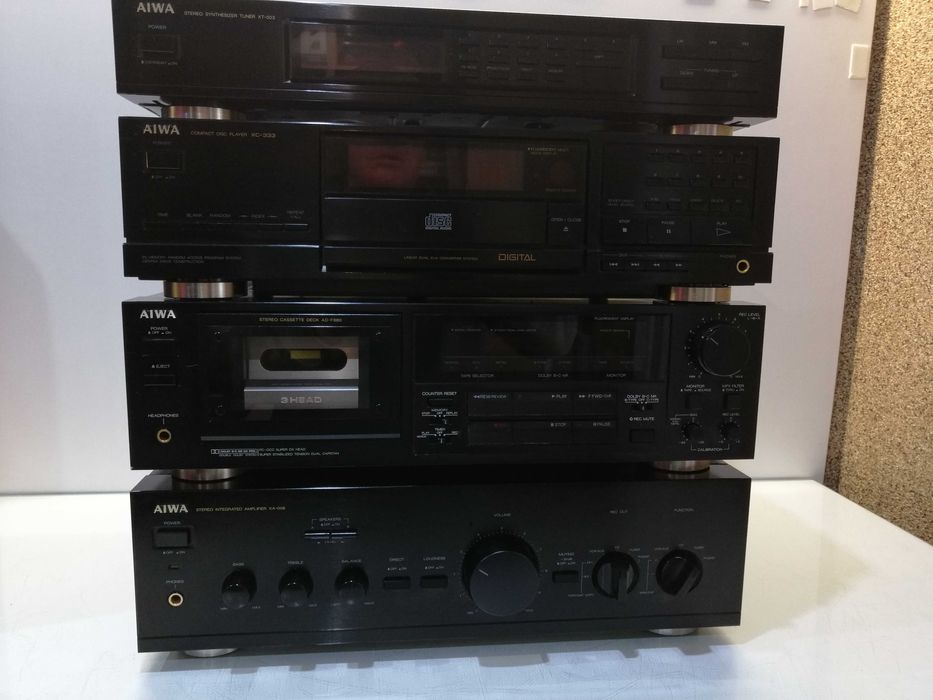 Wieża  AIWA   XC-333 XT-003 AD F880 XA-006