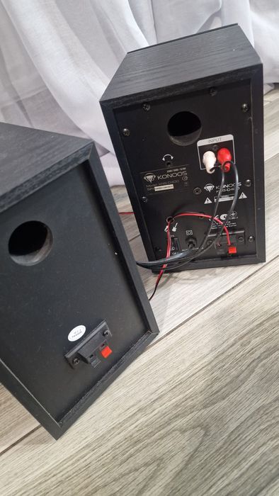 Продам колонки KONoOS KNS-D400