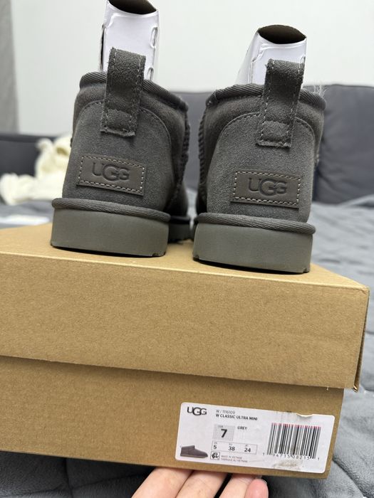 Ugg ultra mini grey