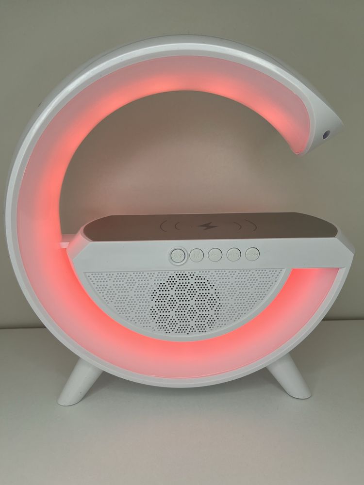 Gtosnik Bluetooth z podswietleniem RGB tadowarka indukcyjna lampka LED