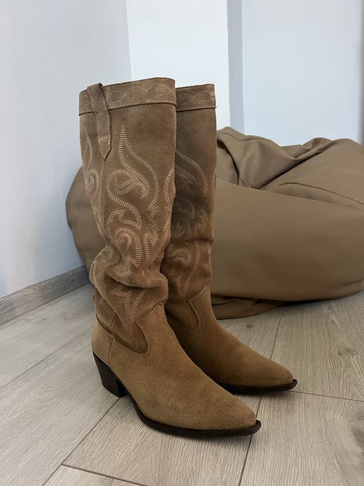 Ковбоки Zara замшеві, чоботи беж 39р