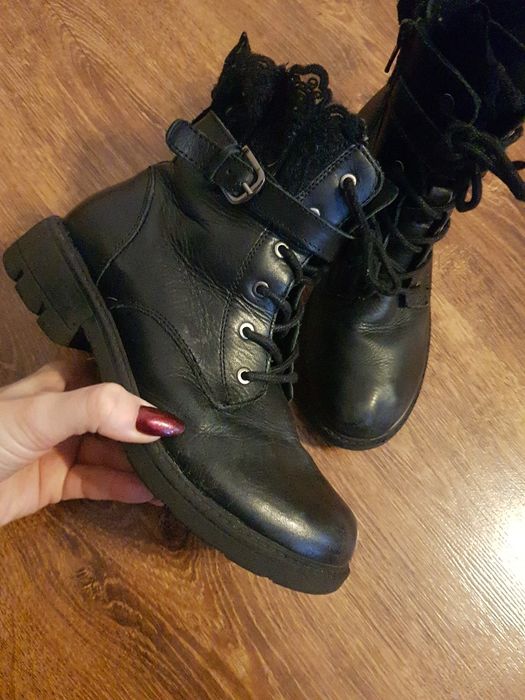 Skórzane botki Lasocki ocieplane, kozaki skóra Lasocki trapery