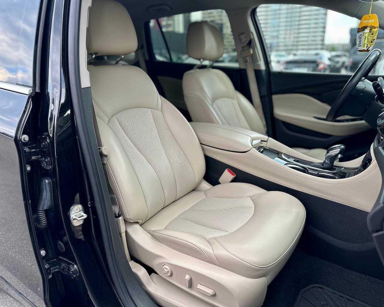Продаж Buick Envision