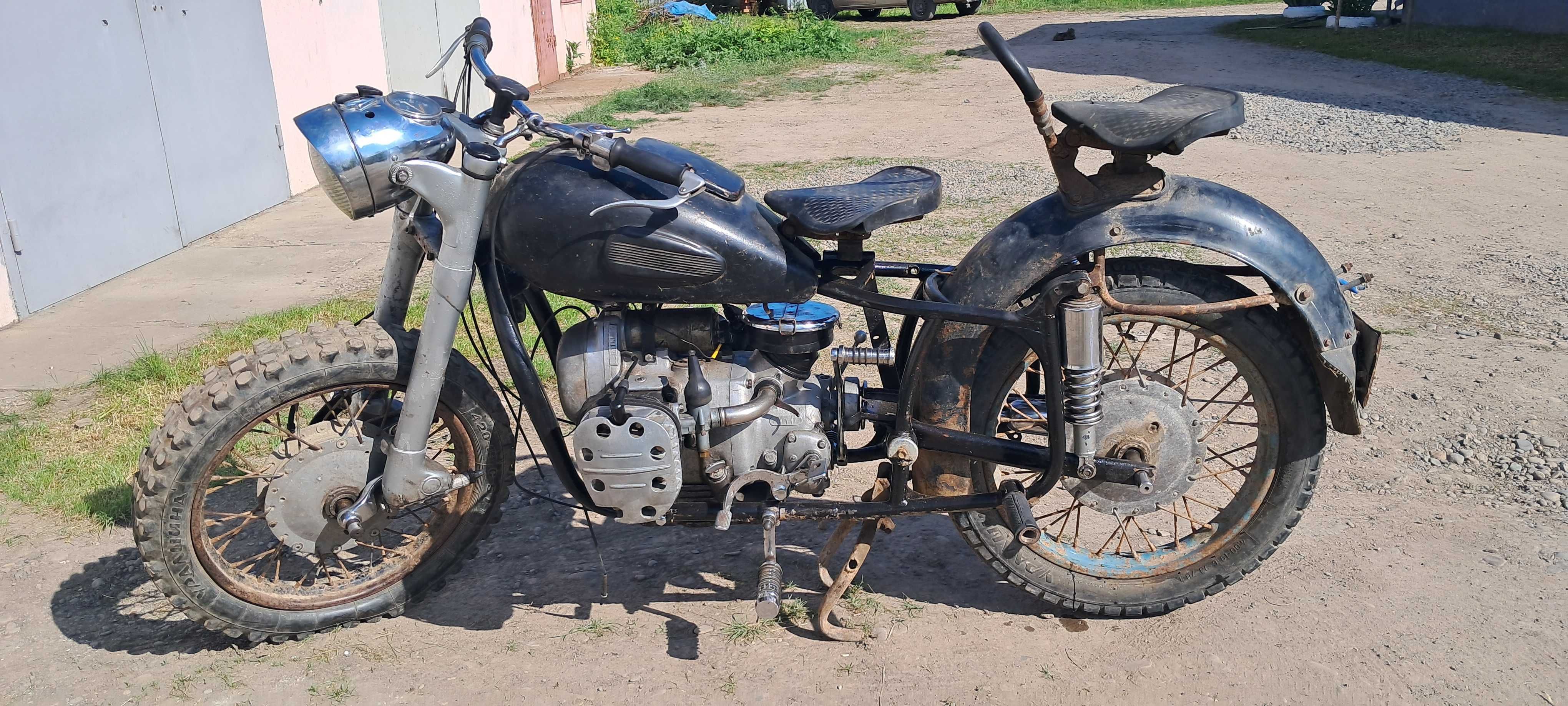 Продам мотоцикл КМЗ К-750