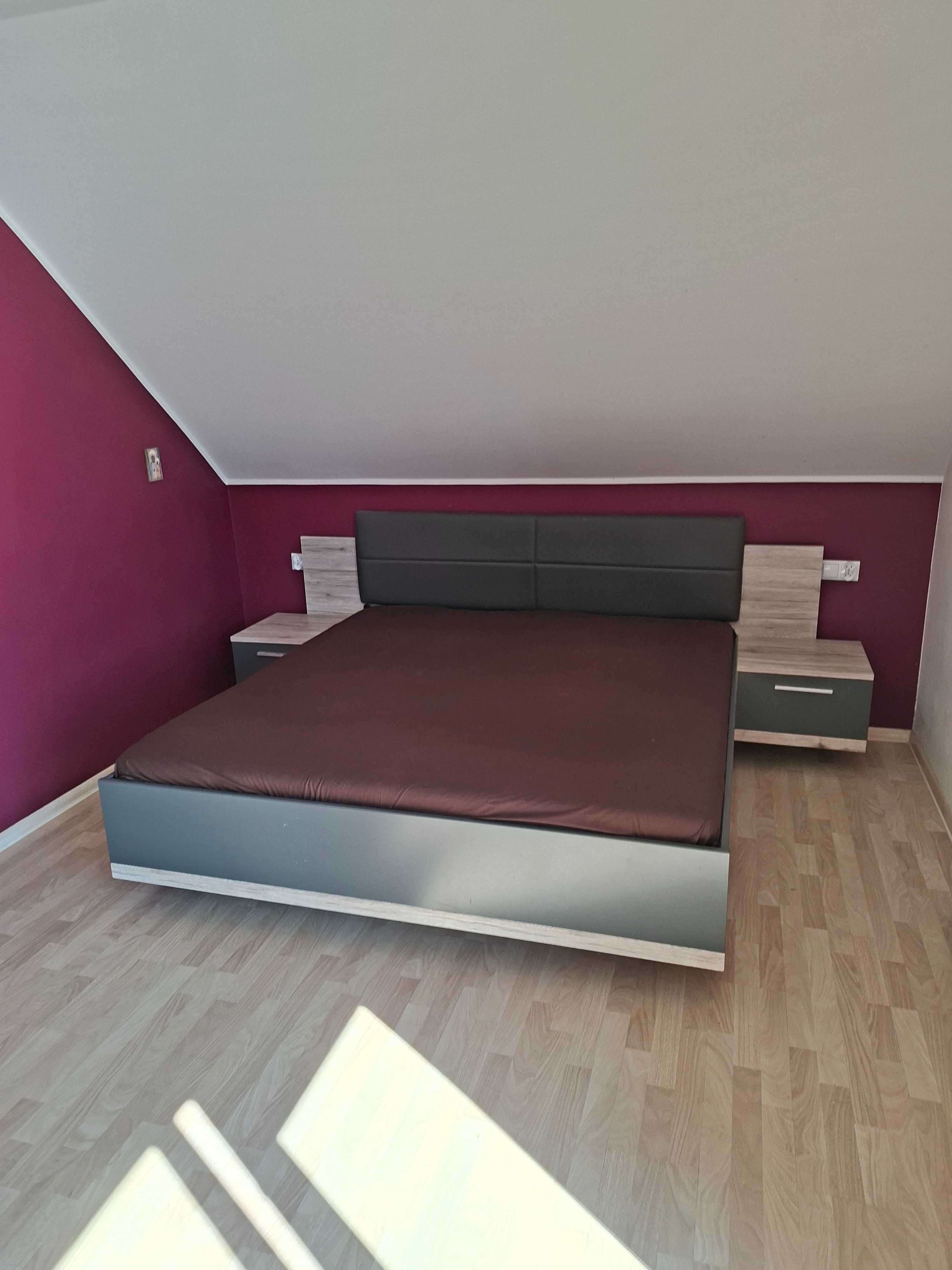 Sprzedam łóżko 200x220 BRW