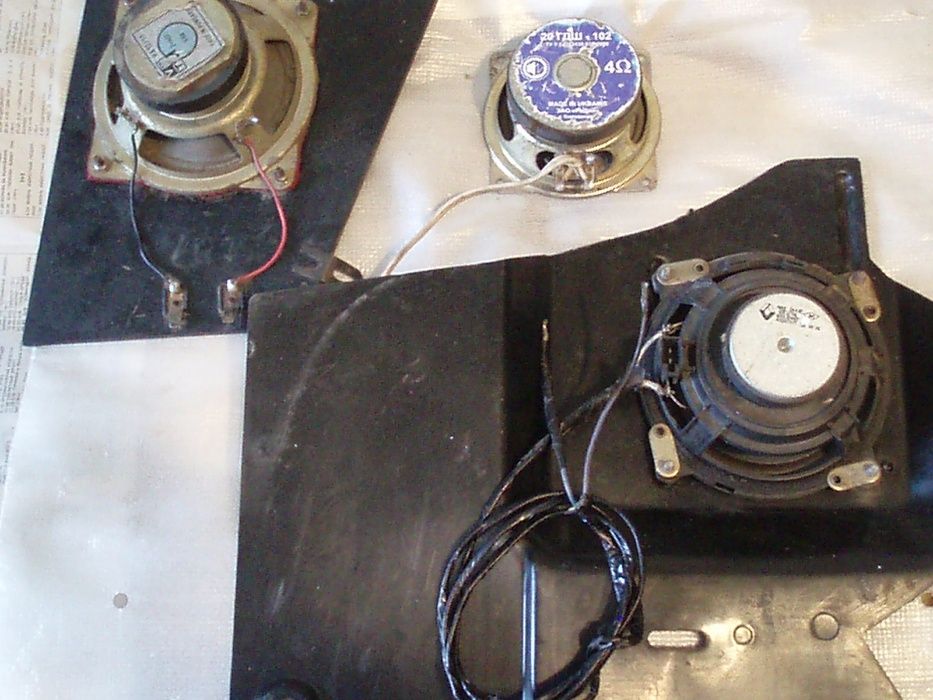 Дин Volkswagen, Pioneer и др.,Автоколонки универс. выносные 5-10вт.