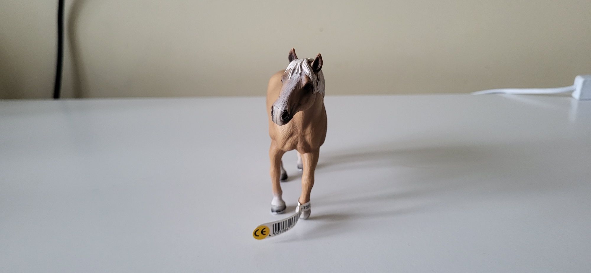 Schleich koń palomino ogier figurka unikat model wycofany z 2006 r.