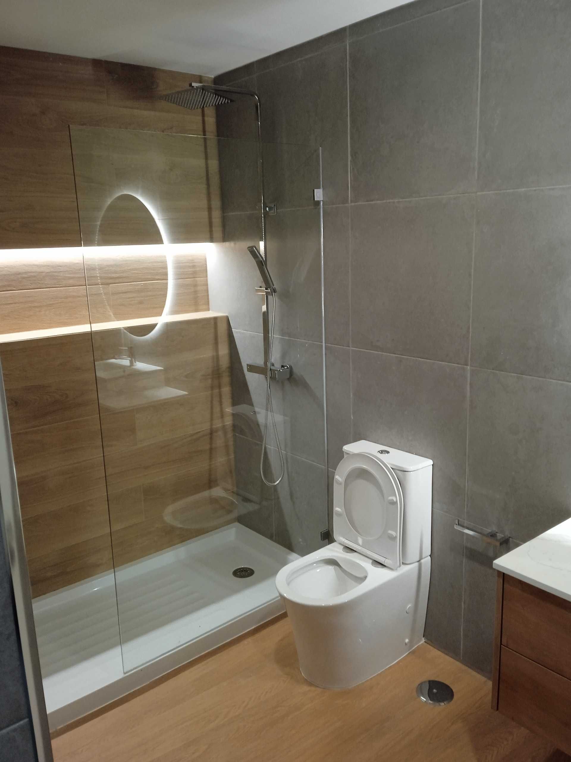 Quarto na Rua Duque Coimbra, 1, Rio Maior 240 € mês