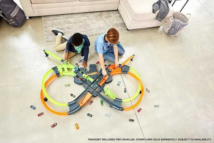 Трек Hot Wheels Colossal Crash Колосальне зіткнення