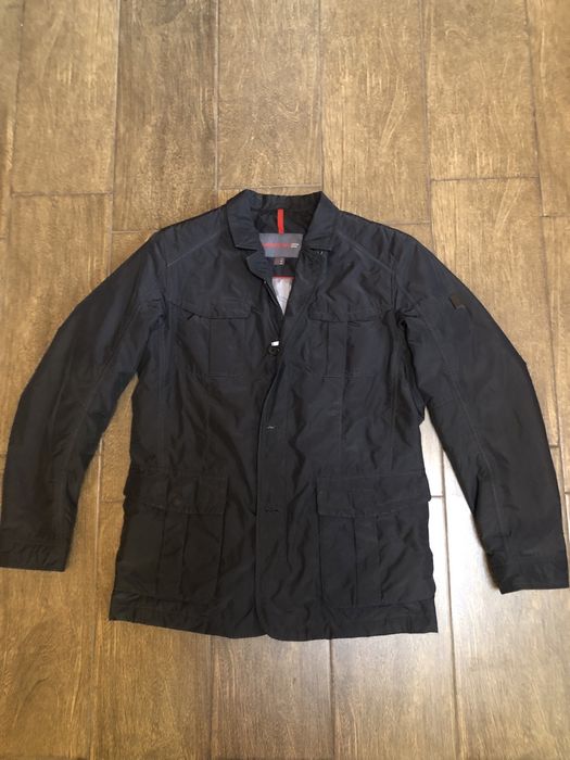 Мужская стильная куртка