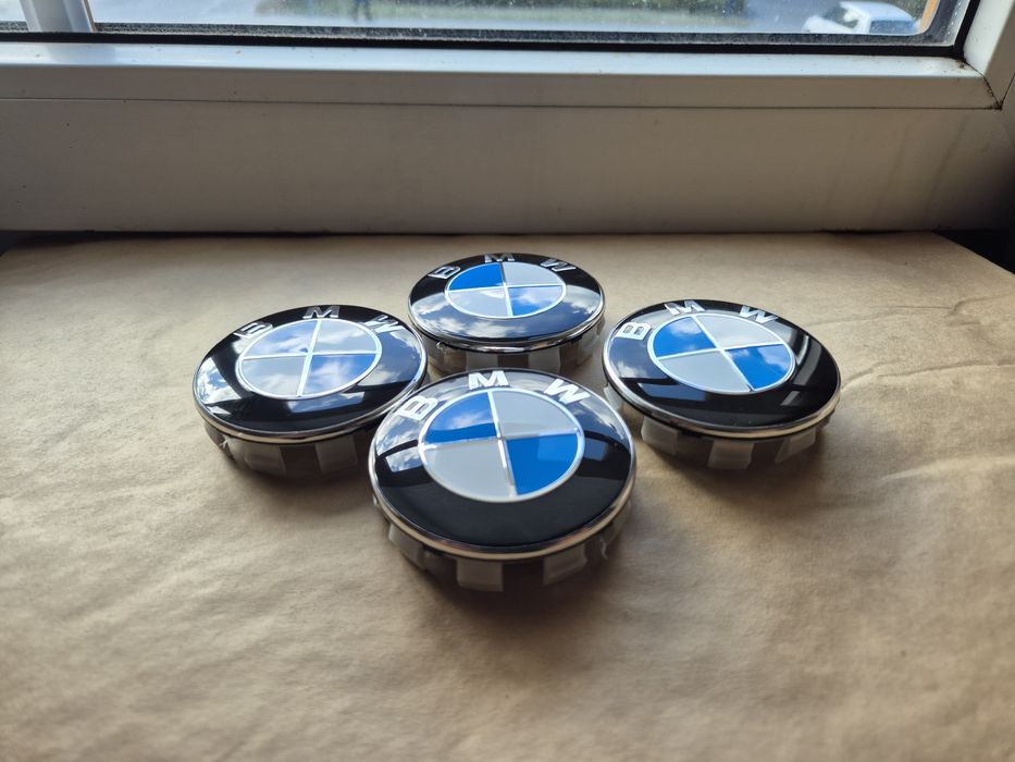 dekielki kołpaki do bmw średnicy 68/64mm niebiesko białe