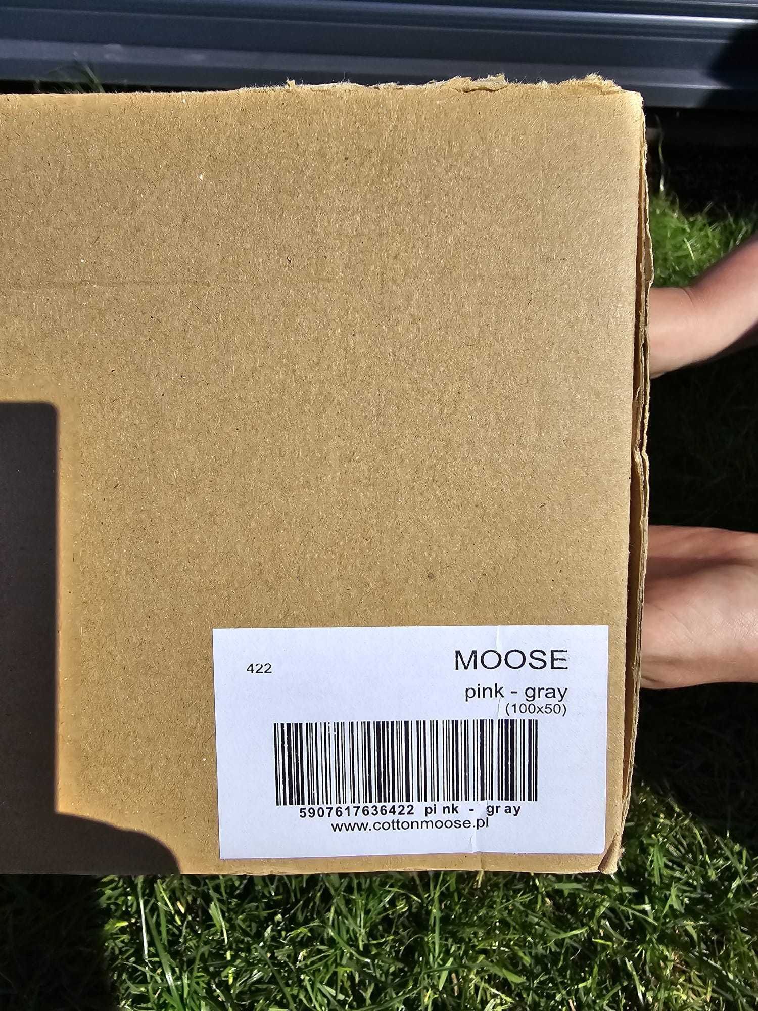 Śpiworek Cottonmoose + mufka z futerkiem