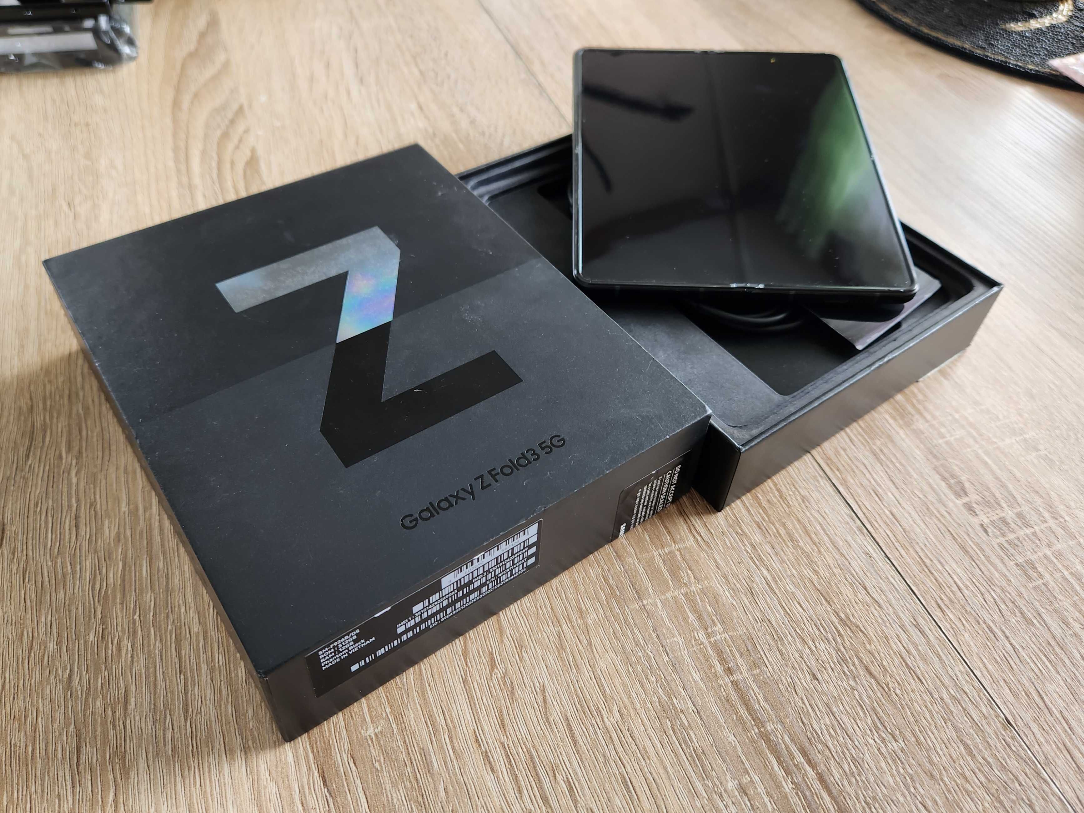 Samsung Z Fold 3 czarny 512 GB, na gwarancji - stan idealny.