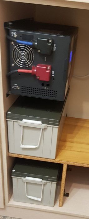 Инвертор гелевые аккумуляторы 4 кВт