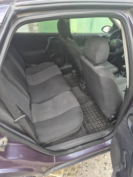 Опель вектра В. 2.0 л.