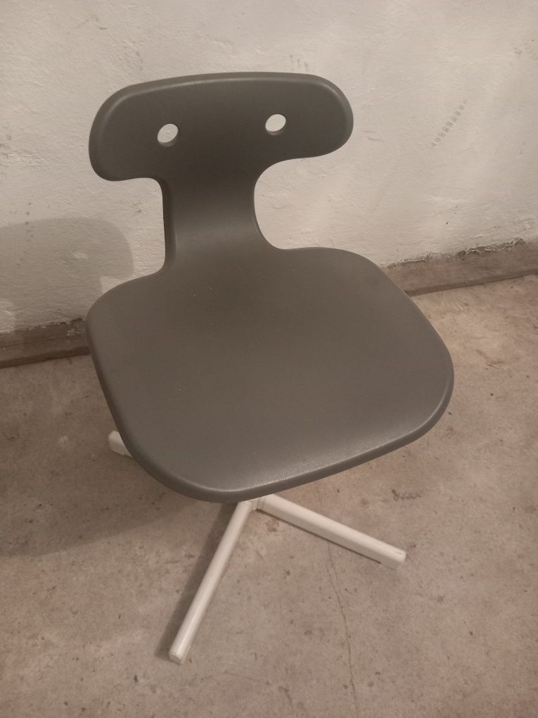 Krzesło obrotowe, dziecięce  IKEA-regulowane