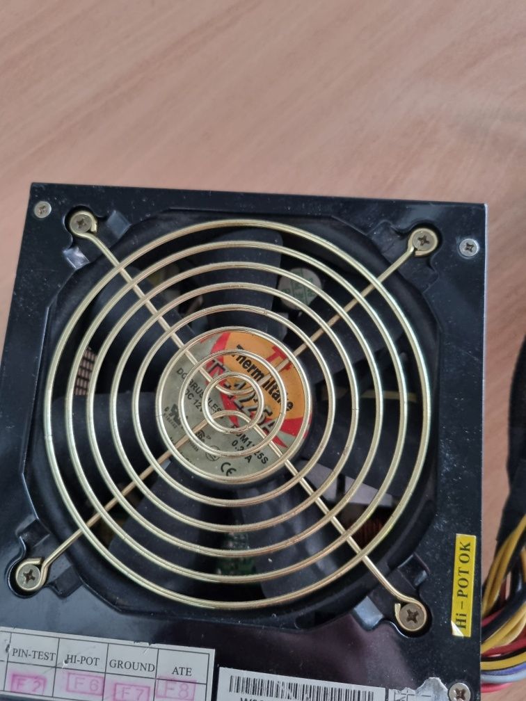 Блок живлення Thermaltake TR2-420w под ремонт