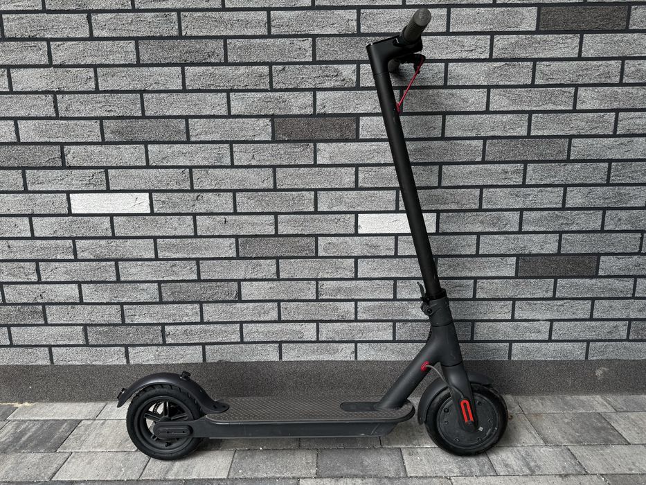 Hulajnoga elekteyczna Xiaomi M365 25mk/h