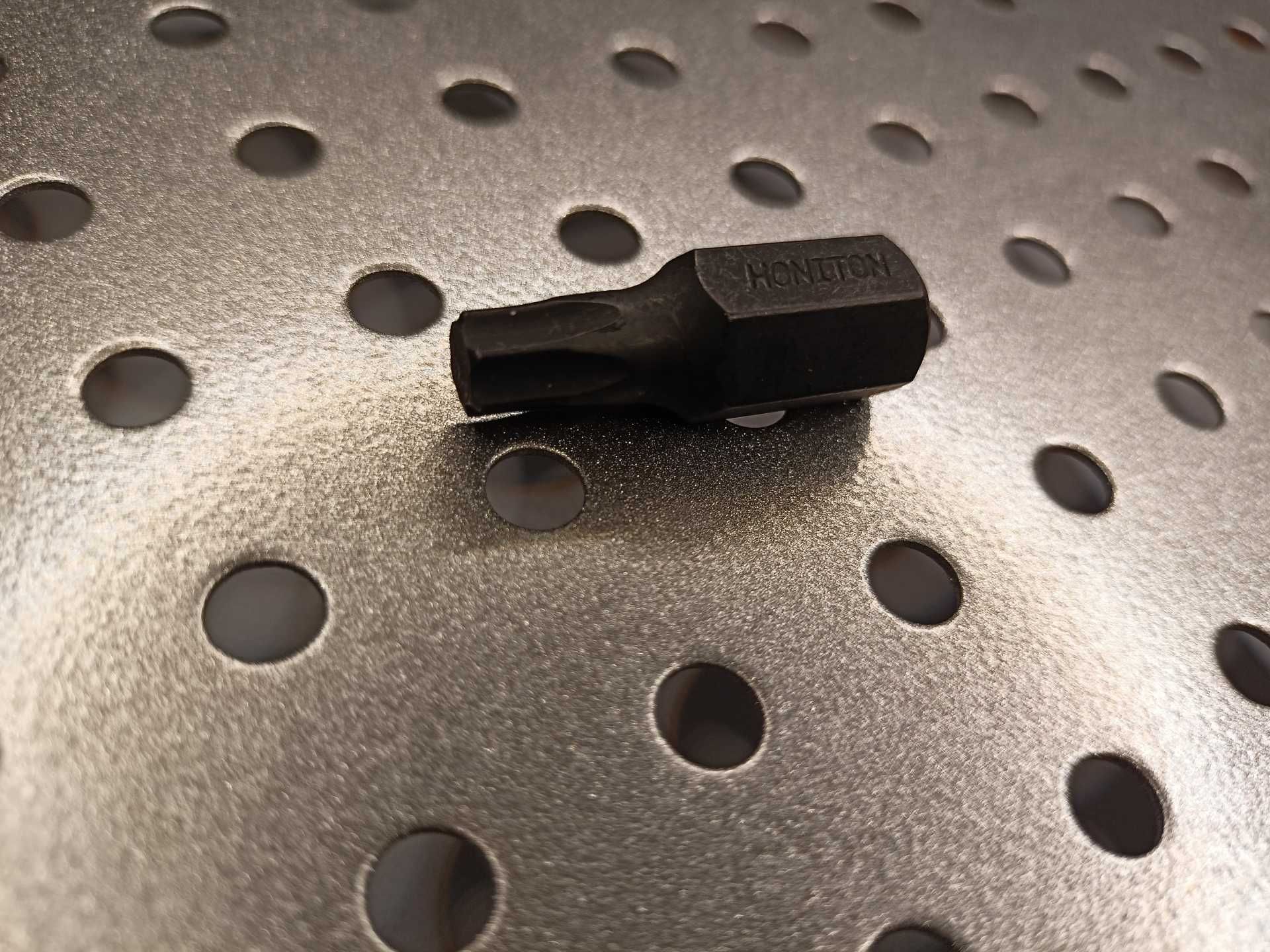 Bit TORX T40 x 10 mm długość 30 mm ze stali S2 HONITON