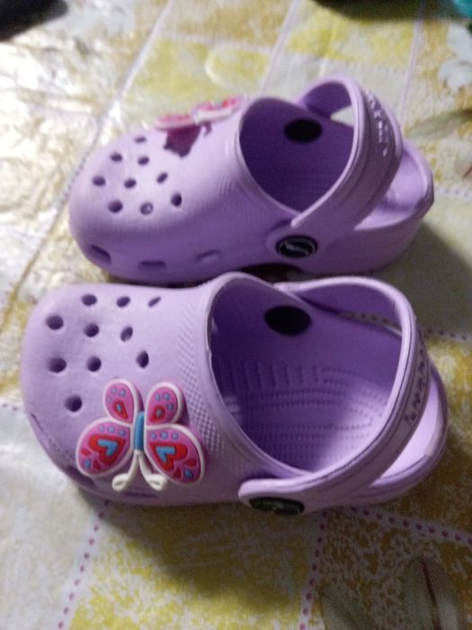 Крокси для дівчинки 18-19