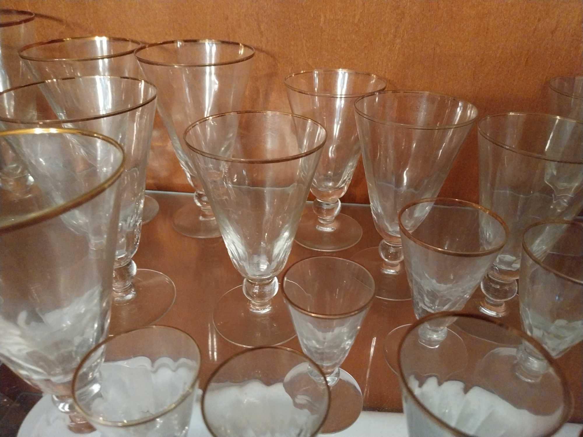 Serviço de copos vintage