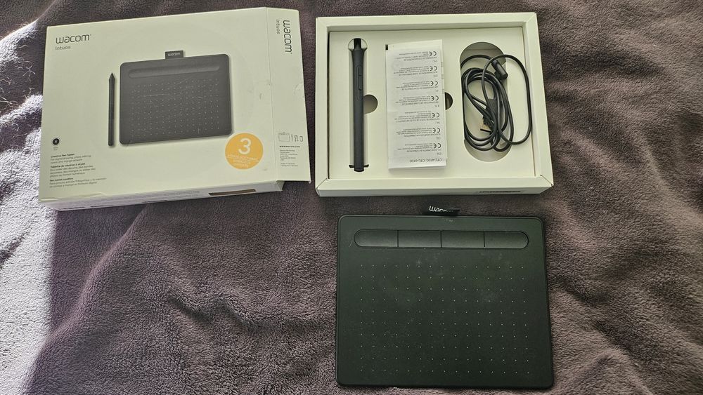 Графічний планшет Wacom Intuos S, майже не вживаний