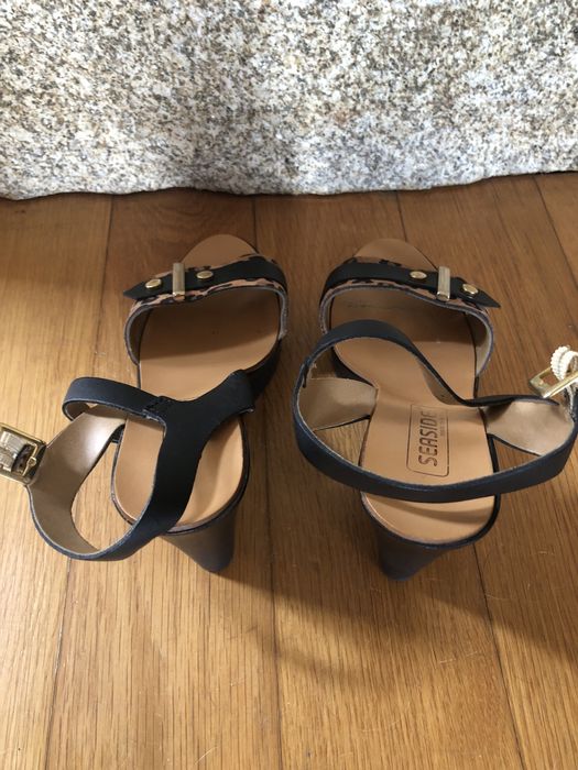 Sandálias animal print