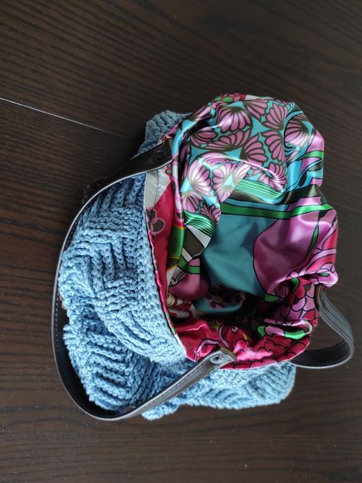 Bolsa de crochê - interior em seda