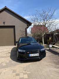 Audi a4 b9 s-line 2017 2:0 л