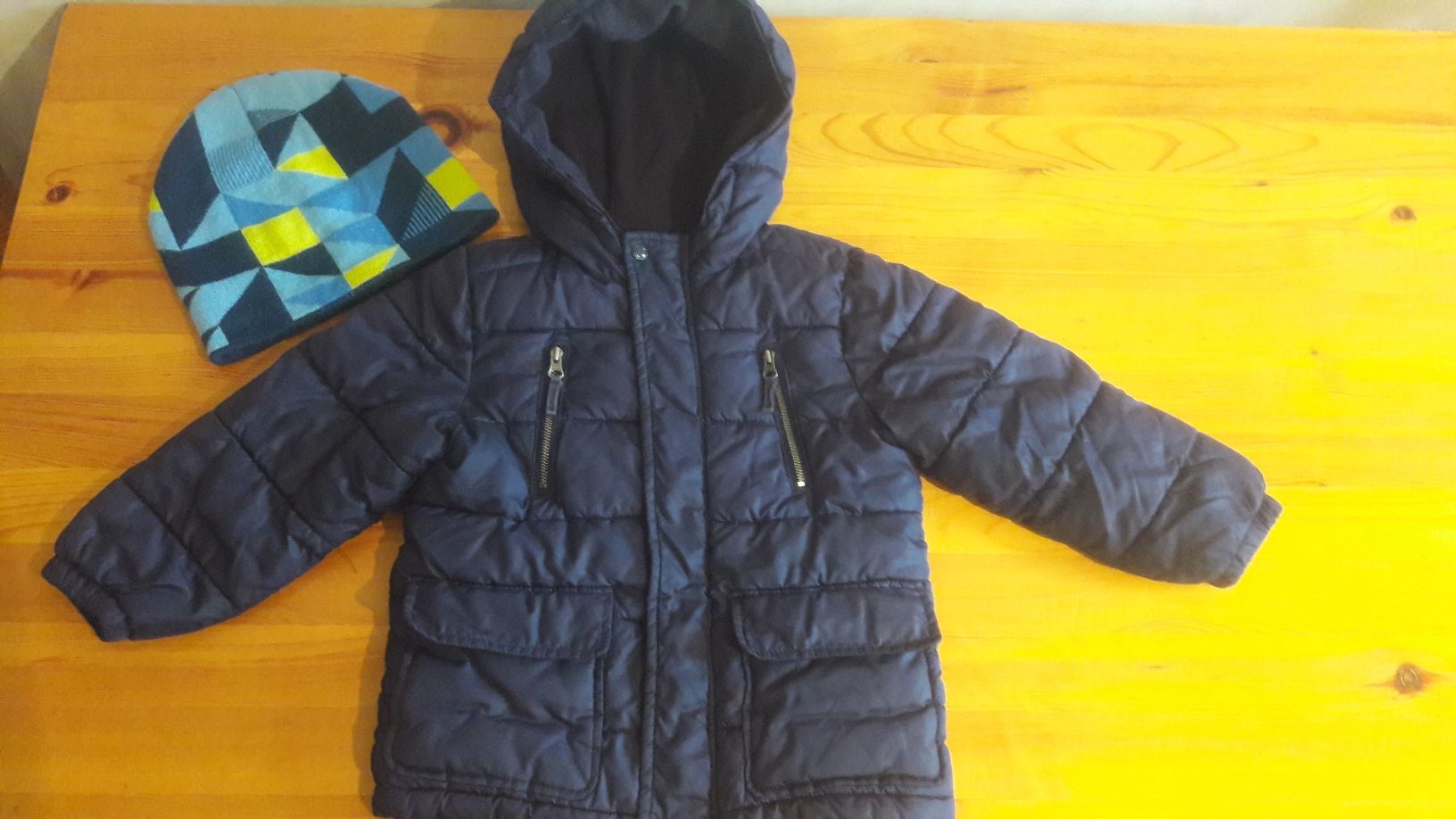 Kurtka chłopieca GAP rozm. 110 + czapka H&M