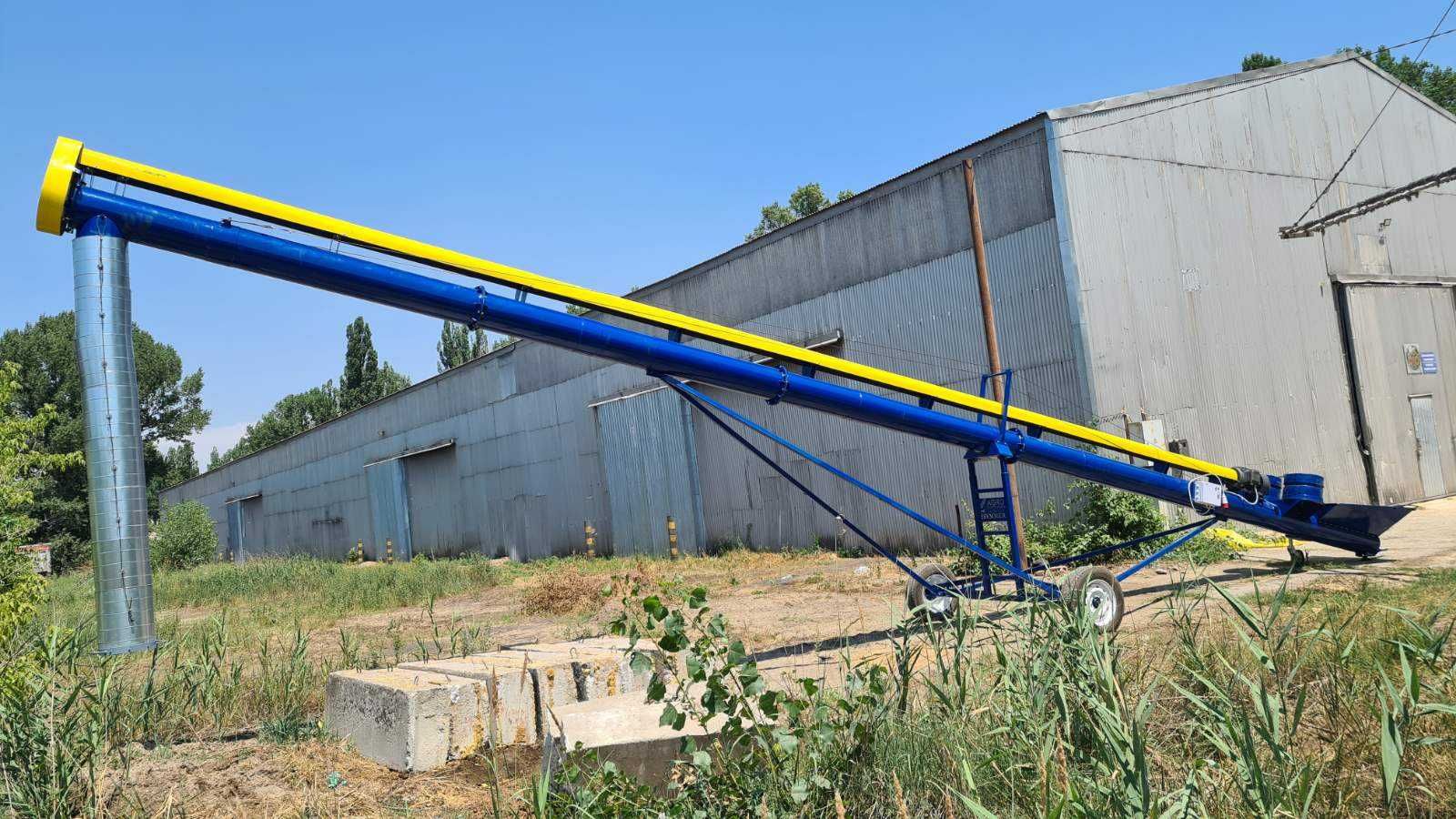 Погрузчик для загрузки зерна в баржи и вагоны 120-180 тонн в час