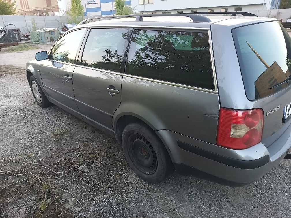 VW passat b5, 2002, benzyna 2.0, automat