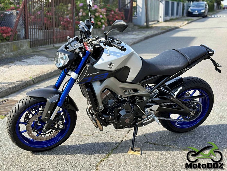Yamaha MT09 MT 09 ABS - Race Blue - RaceBlue - 1 ręka - Niemcy